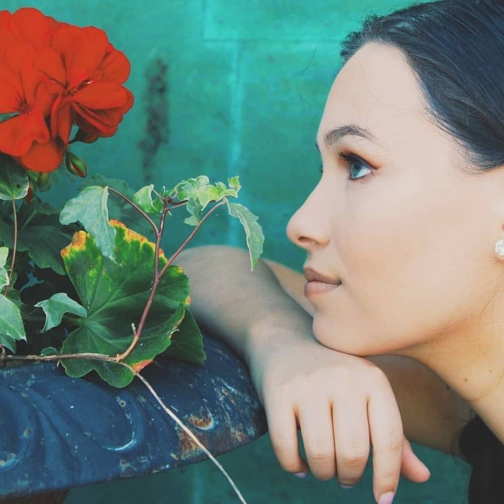 Meet your Posher, Diana